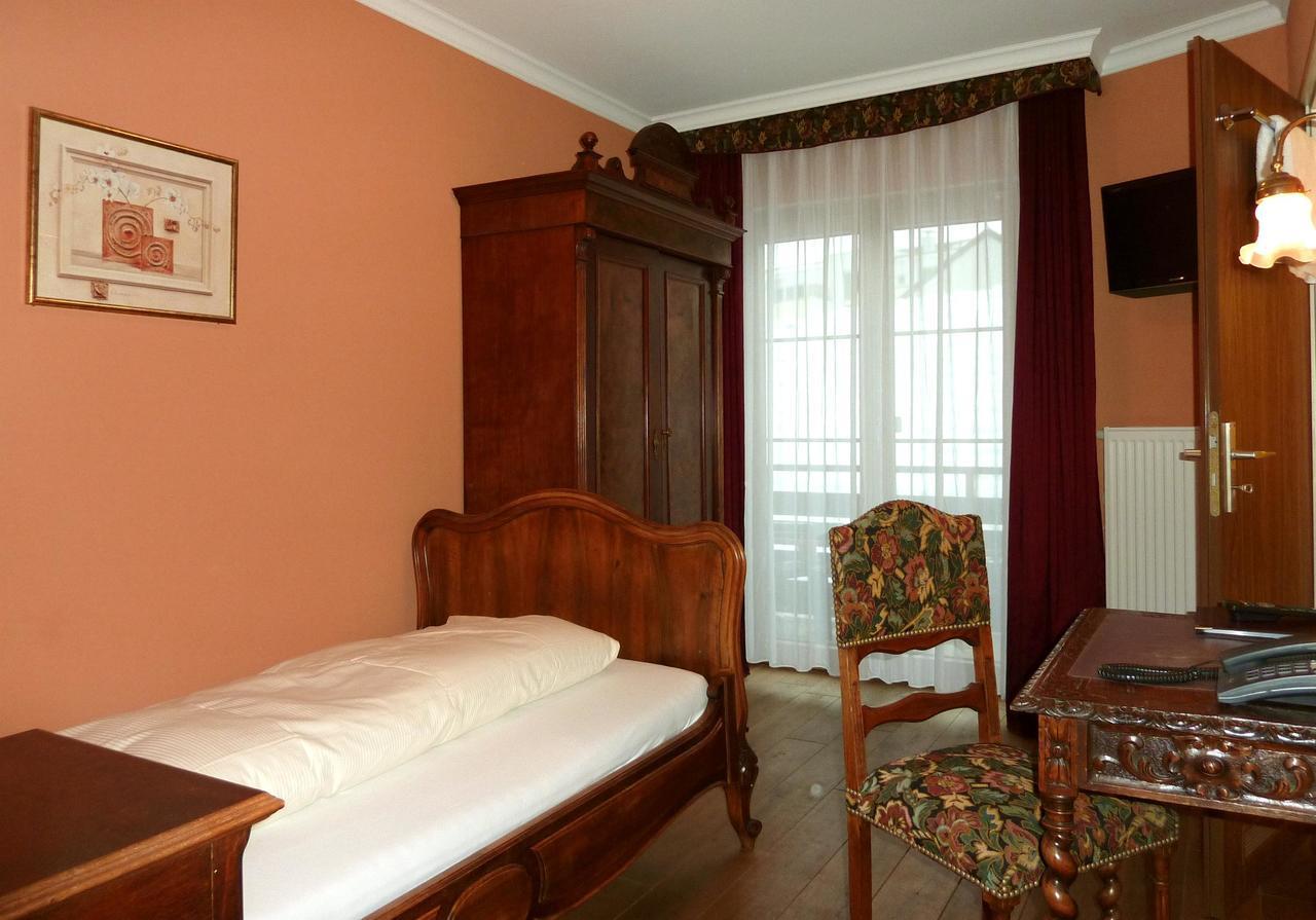 Historisches Genusshotel Loewen Schopfheim Bagian luar foto